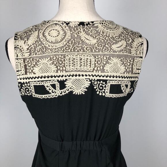 Anthropolgie  NWT  Meadow Rue Embroidered Dress Size 2 - Picture 3 of 7